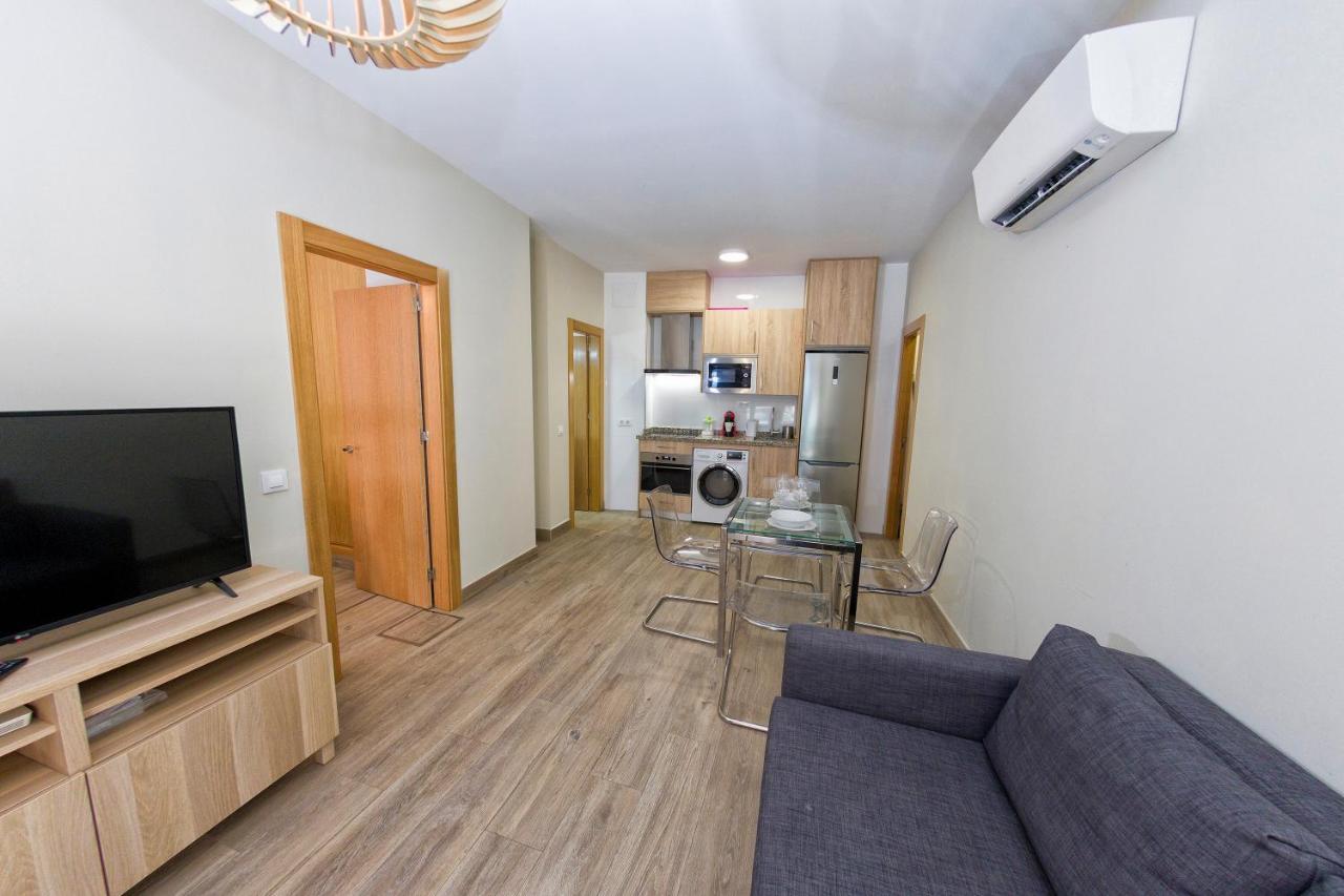 Apartamentos Onnight Малага Екстериор снимка