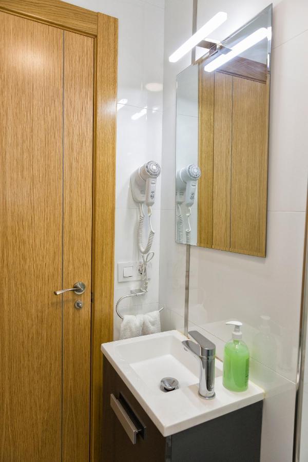 Apartamentos Onnight Малага Екстериор снимка